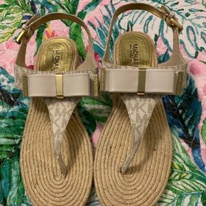 Brand New Michael Kors Leather Bow Sandals